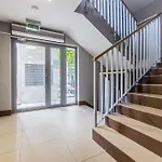 Superior City Centre Apartment